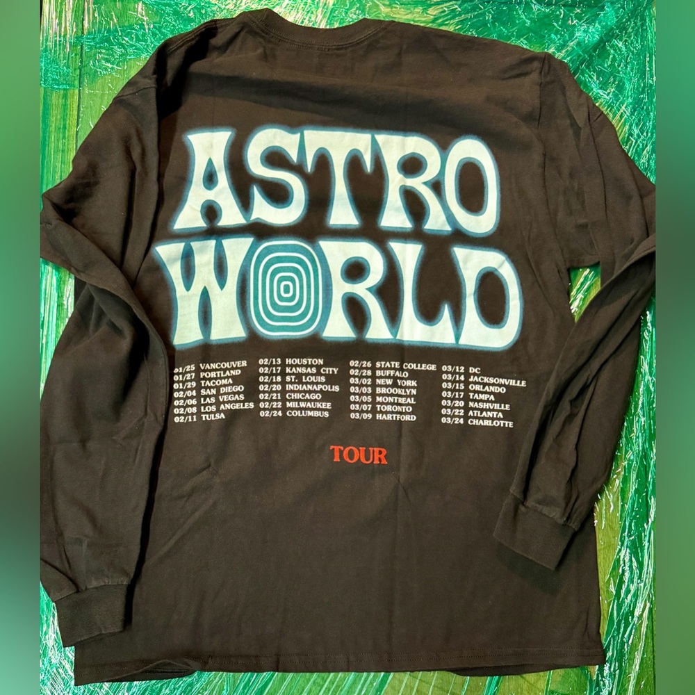 Brand New Travis Scott Astroworld Tour Wish You Were Here Long Sleeve Sz. M